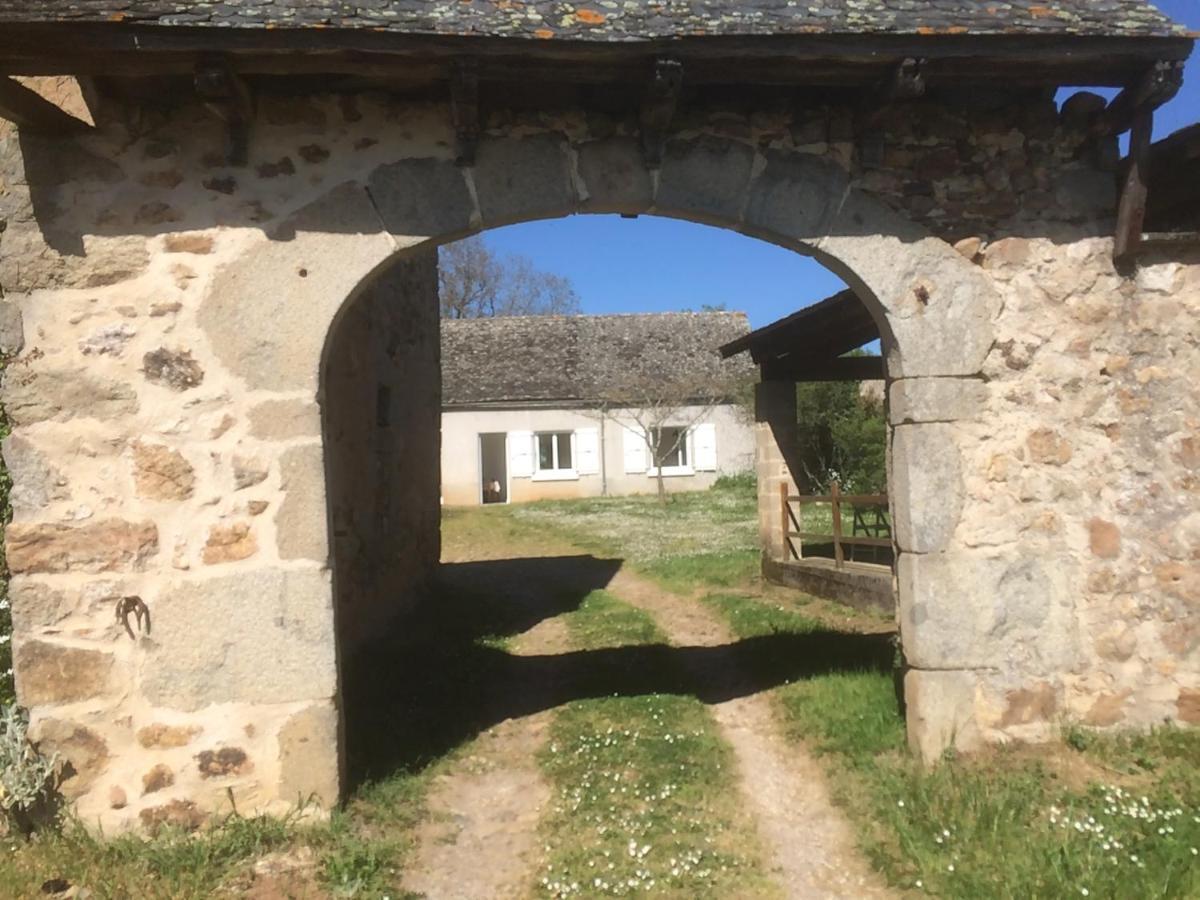 Gite A La Prade Haute Najac Buitenkant foto